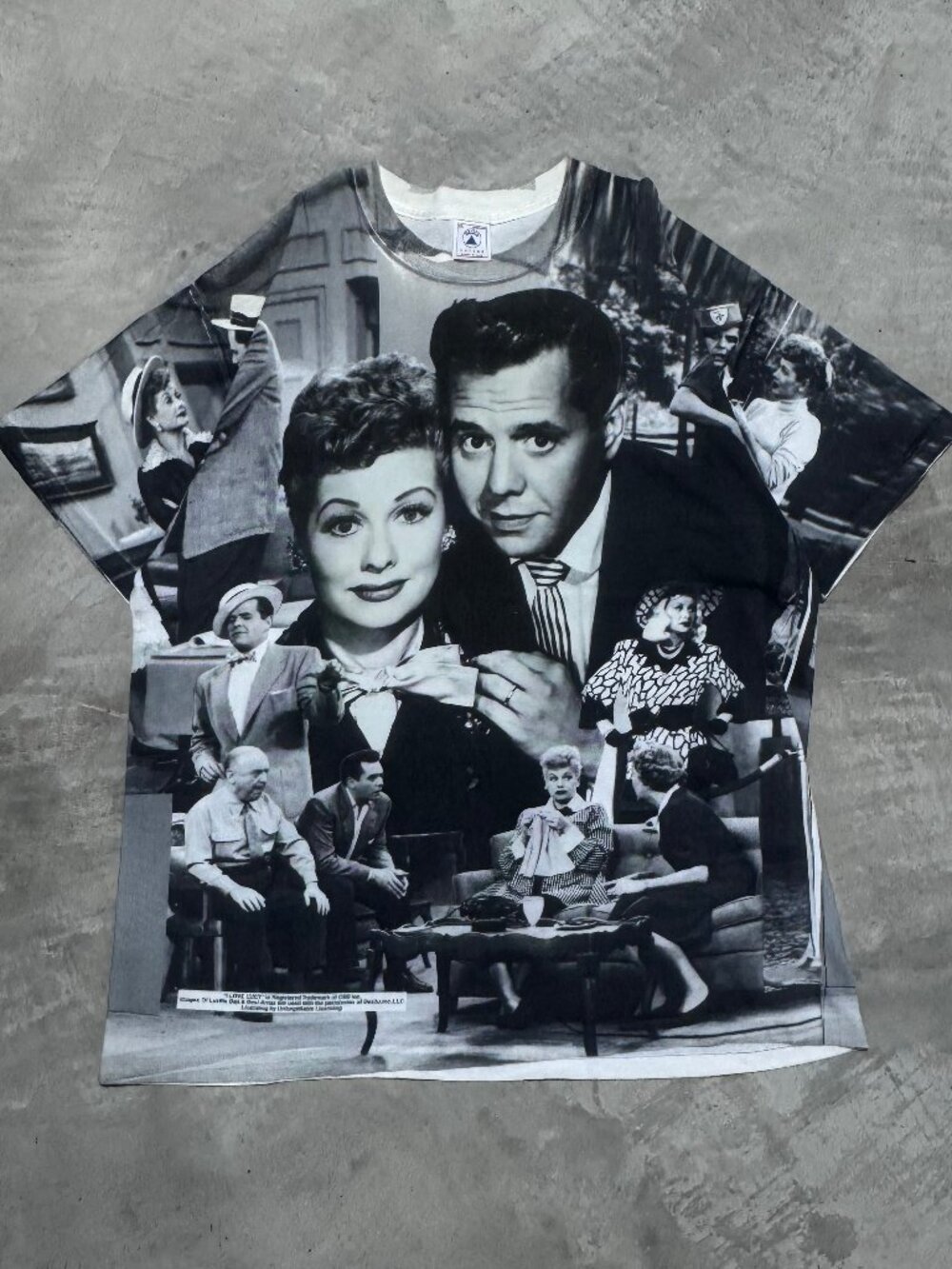 Vintage I Love Lucy All Over Print Tee White Men's XL USA 90s AOP